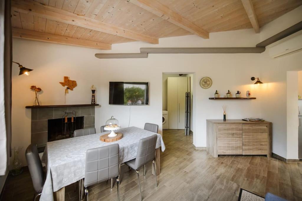 Casa Vacanza M&C Ischia Forio di Ischia Eksteriør bilde