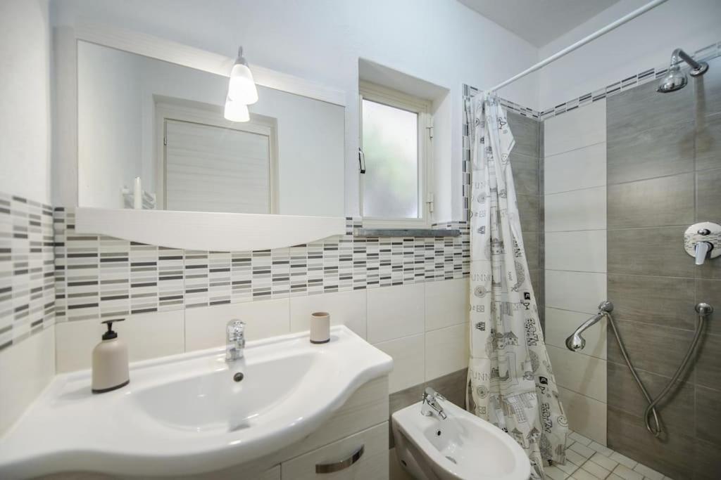 Casa Vacanza M&C Ischia Forio di Ischia Eksteriør bilde